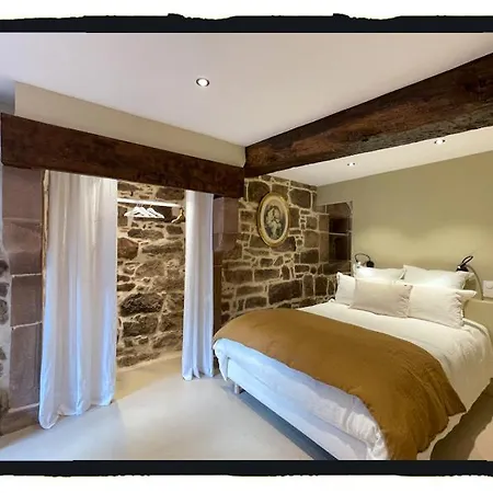 D'hotes Maison E.bernat Bed & Breakfast