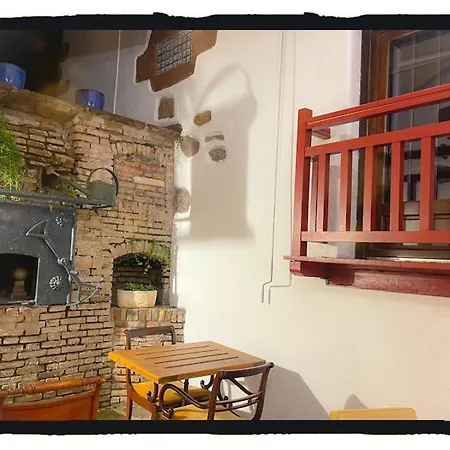 易博尔纳特住宿加早餐旅馆 4*