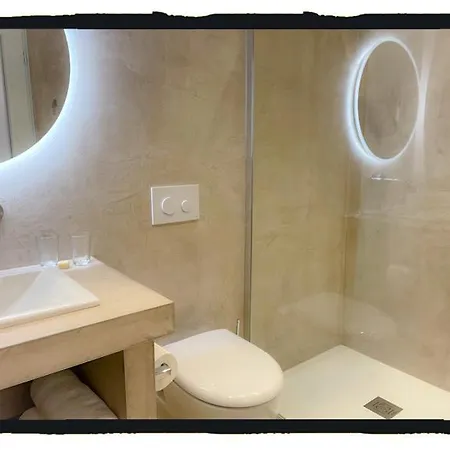 住宿加早餐酒店 易博尔纳特住宿加早餐旅馆 圣让皮耶德波尔