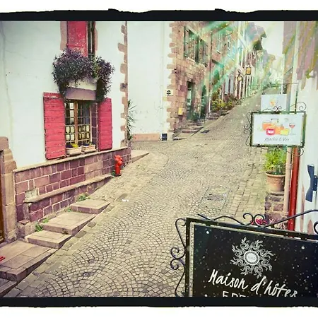 D'hôtes Maison E.bernat Couette-café Saint-Jean-Pied-de-Port
